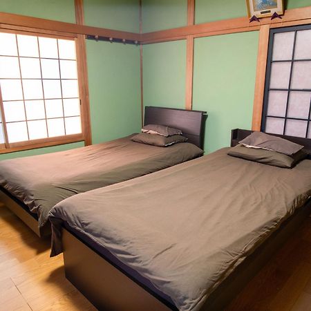 Takayanagi-Ryokan Takamatsu Bagian luar foto