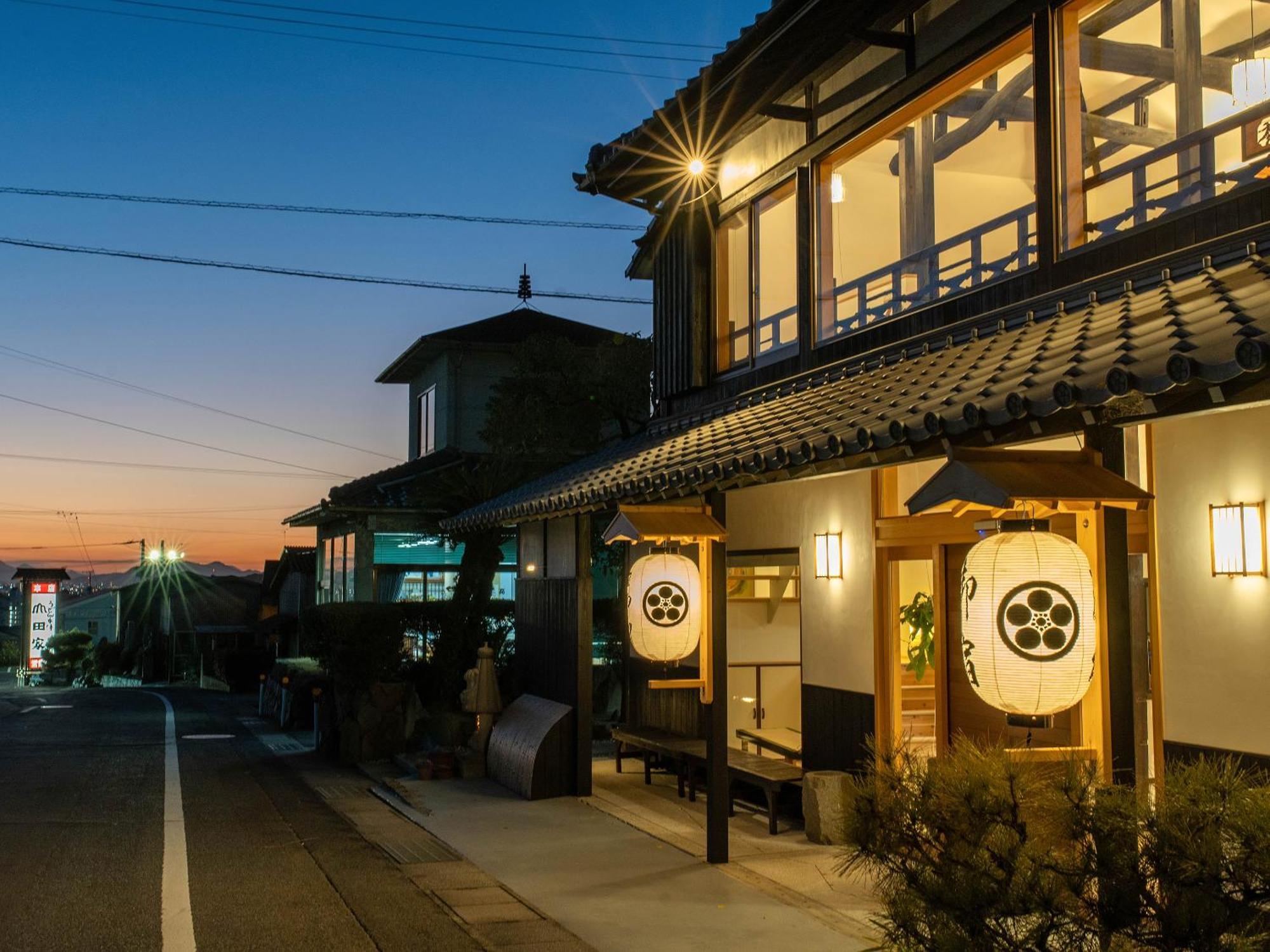 Takayanagi-Ryokan Takamatsu Bagian luar foto