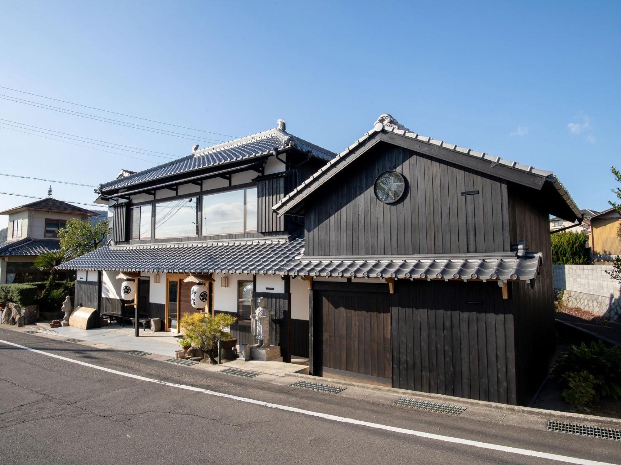 Takayanagi-Ryokan Takamatsu Bagian luar foto